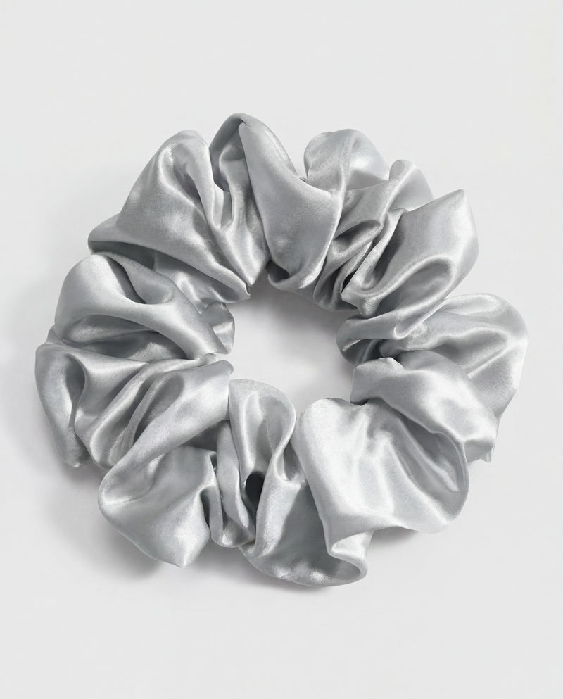 The Silk Scrunchie — Nº 22 Argent Vieilli