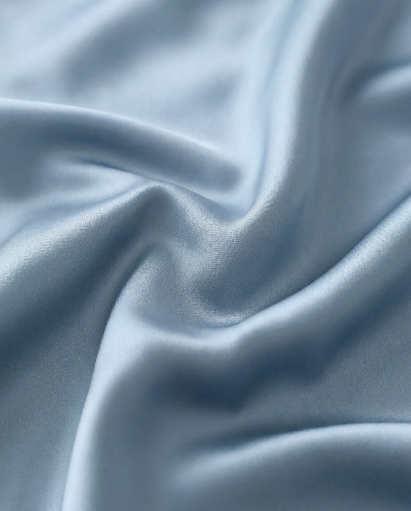 The Silk Bed Linen Set — Nº 27 Bleu Brume